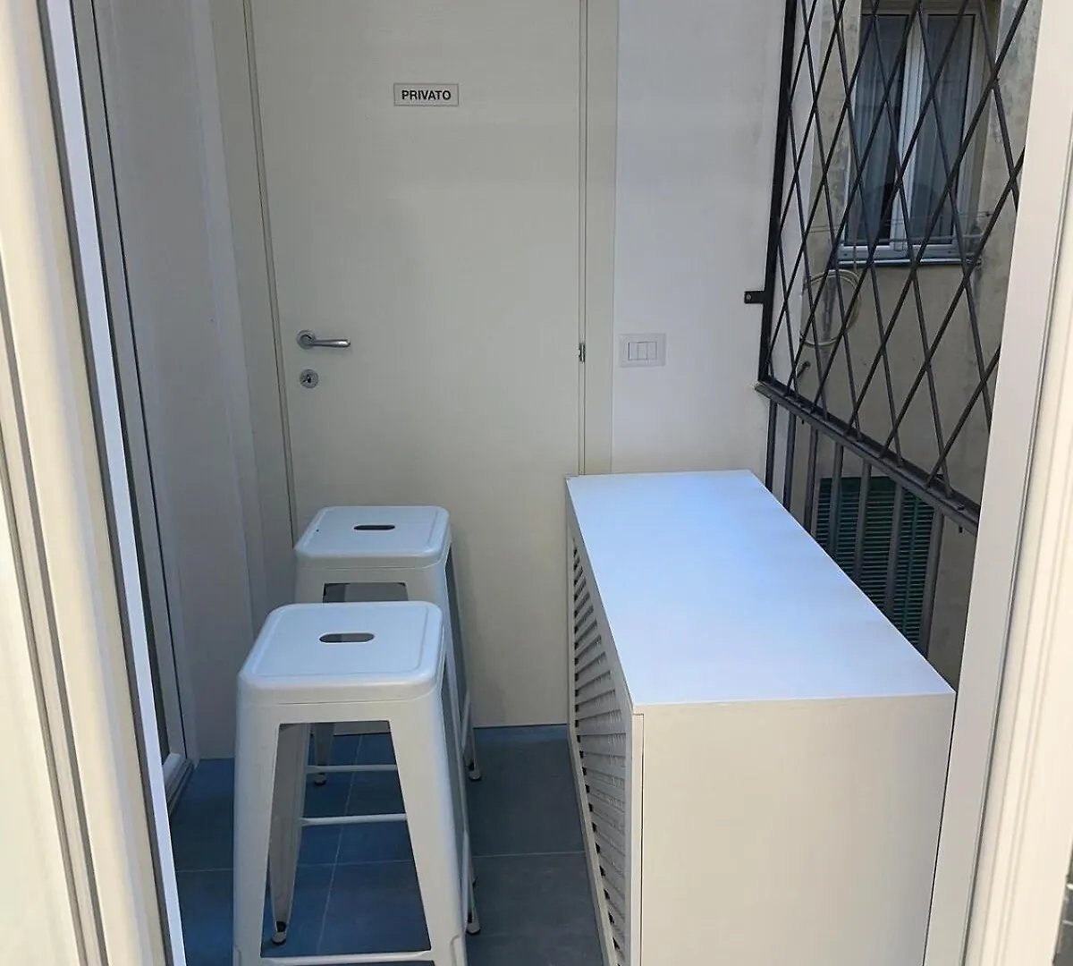 753 Roma Apartment